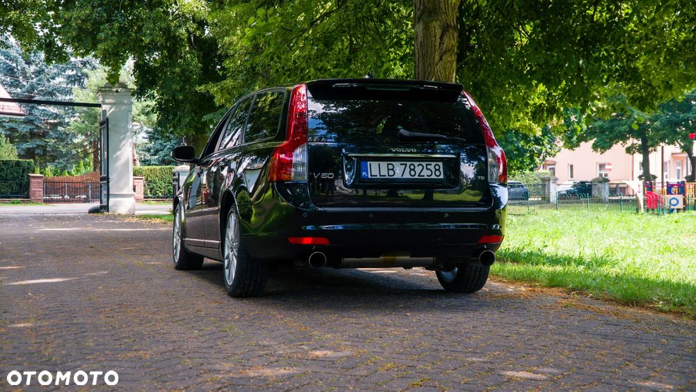 Volvo V50 - 9