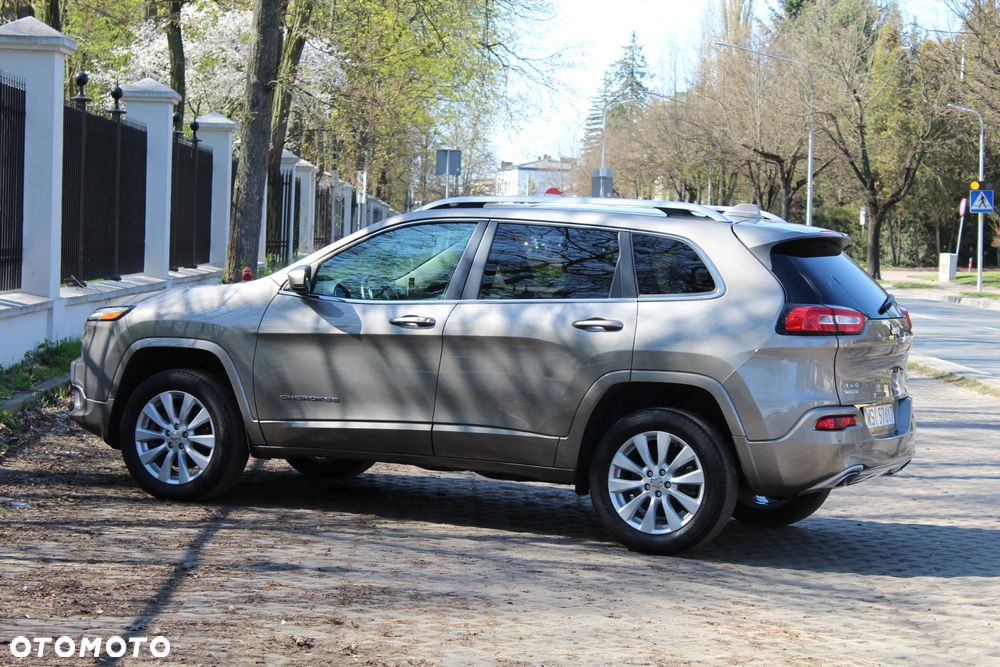 Jeep Cherokee - 7