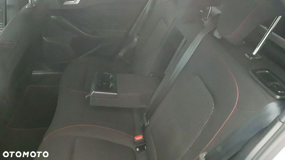 Ford Focus - 16