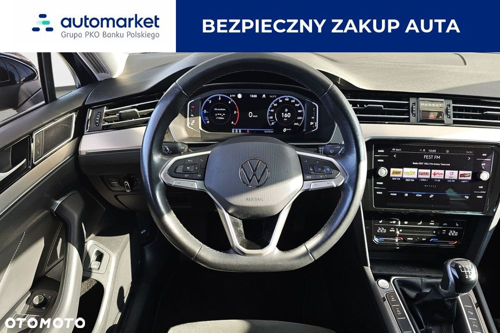 Volkswagen Passat - 13