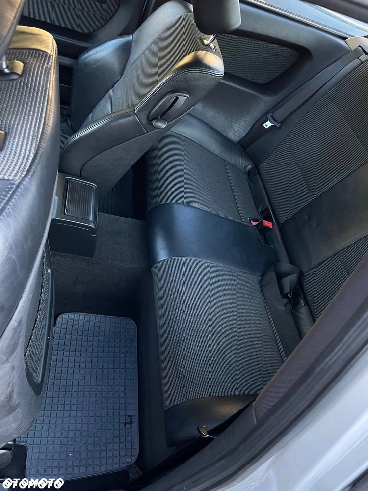 BMW Seria 3 325ti - 9