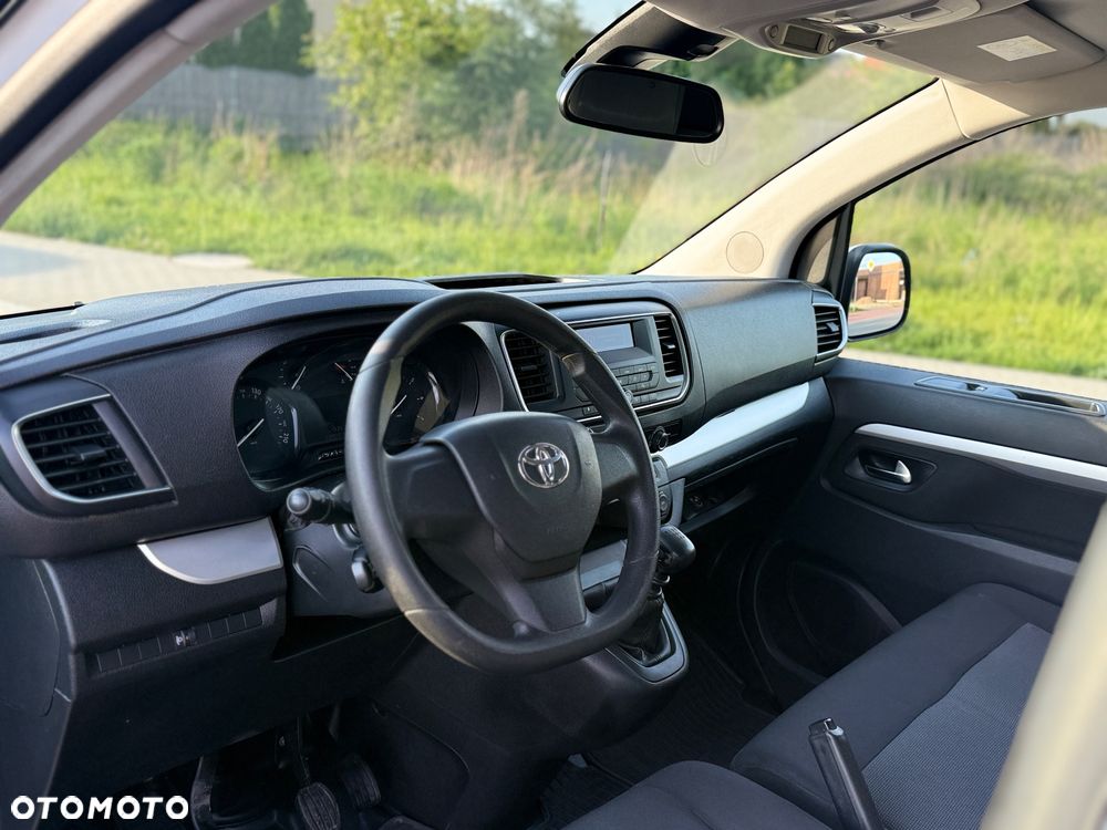 Toyota Proace Verso 1,5-l-D-4D L1 (8-Si.) Family - 17