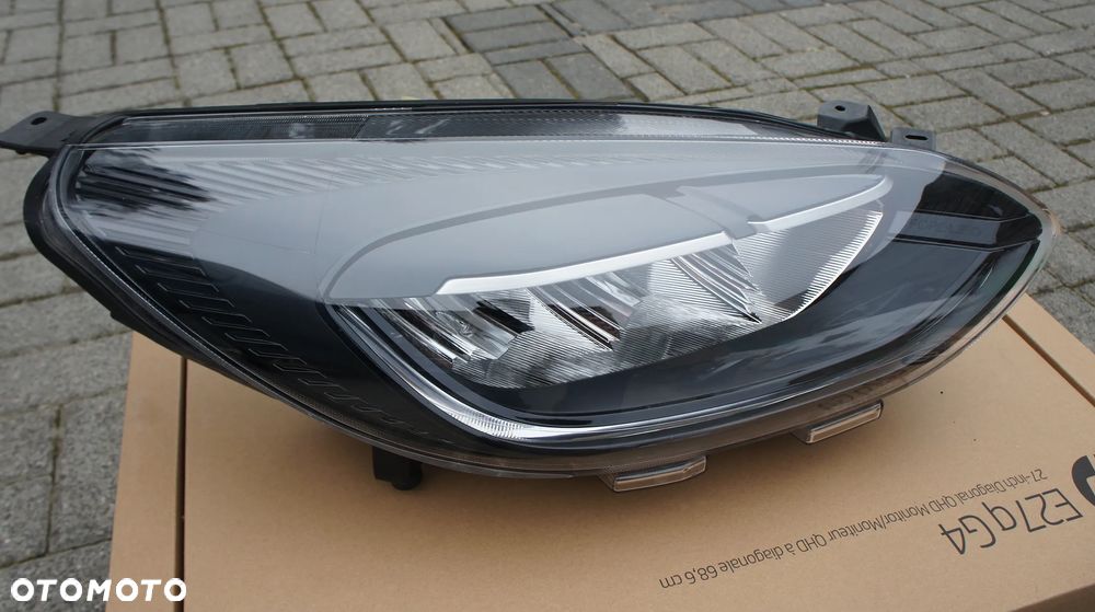 PRZEDNIA PRAWA LAMPA FORD FIESTA VIII MK8 MKVIII LIFT LED - 2