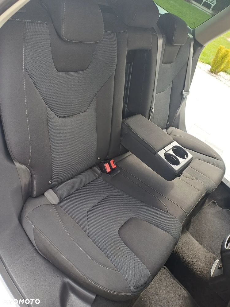 Ford Mondeo 1.5 EcoBoost Gold Edition - 23