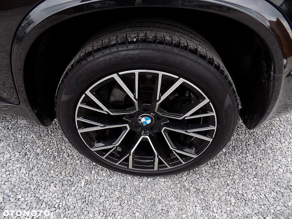 BMW X5 M M50d Sport-Aut - 20
