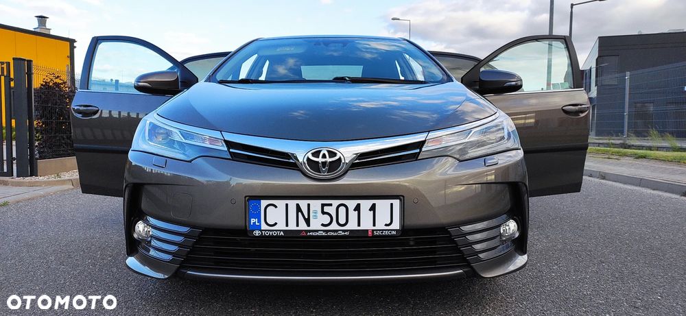 Toyota Corolla 1.6 Prestige - 13
