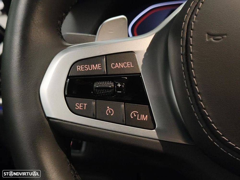 BMW X5 30 d xDrive Pack M - 14