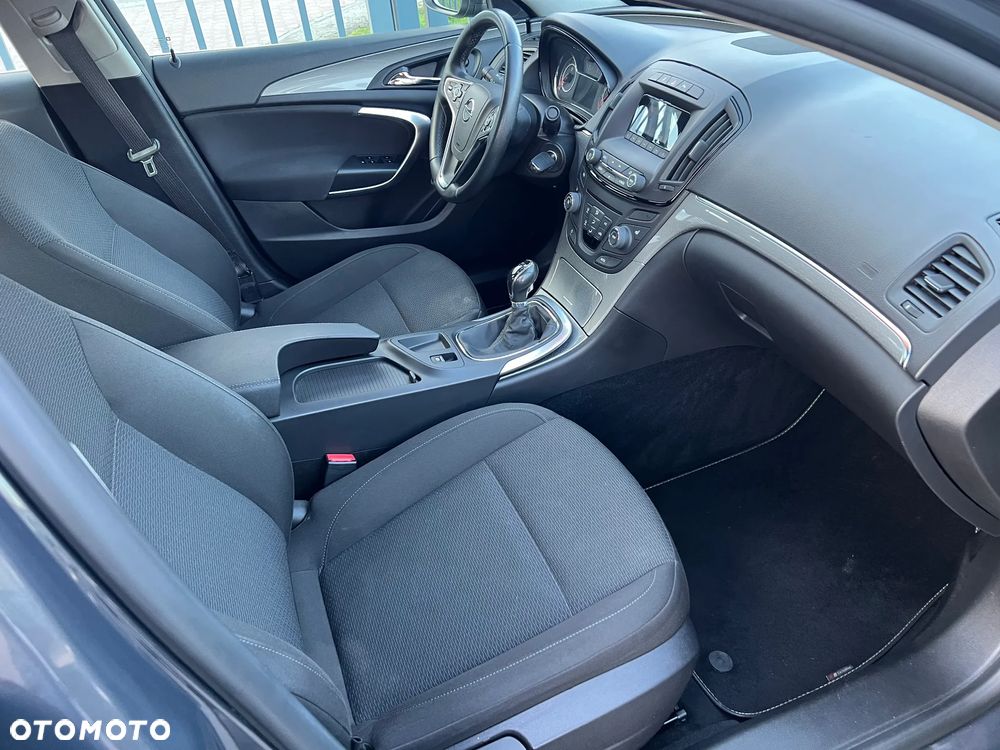 Opel Insignia - 9