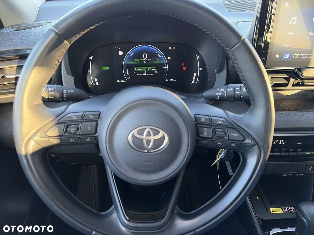 Toyota Yaris Hybrid 1.5 Style - 19