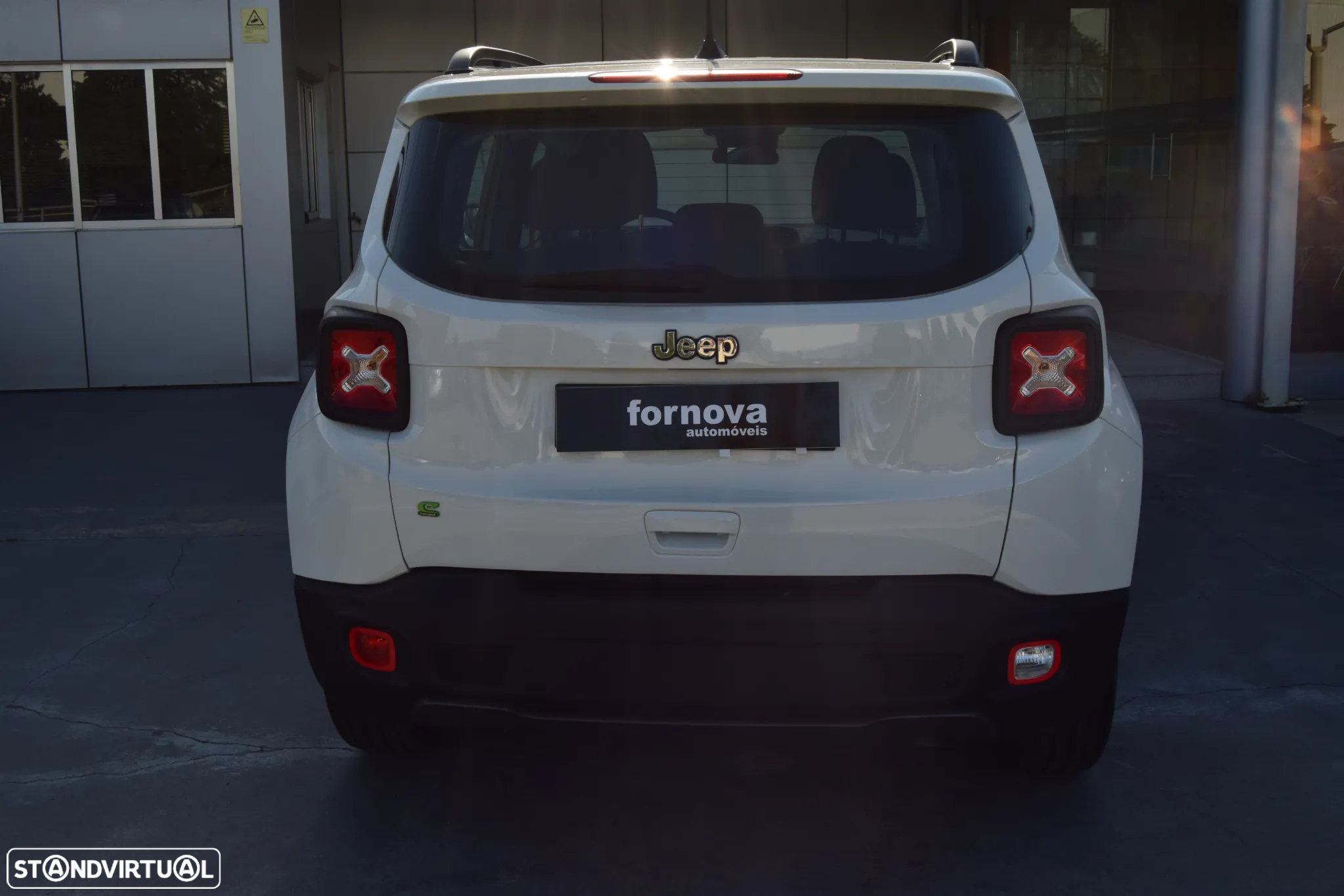 Jeep Renegade 1.5 TG e-Hybrid Limited DCT - 5
