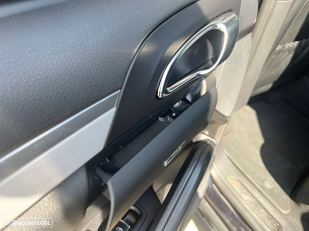 Porsche Cayenne Standard - 47