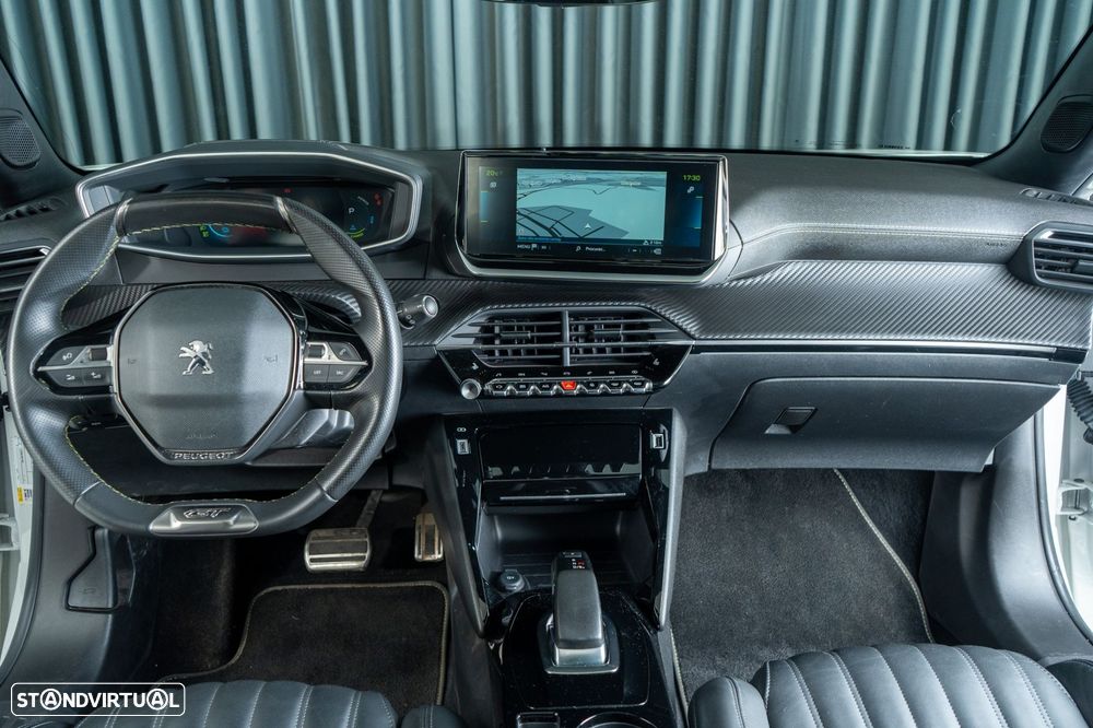 Peugeot e-2008 50 kWh GT Pack - 13