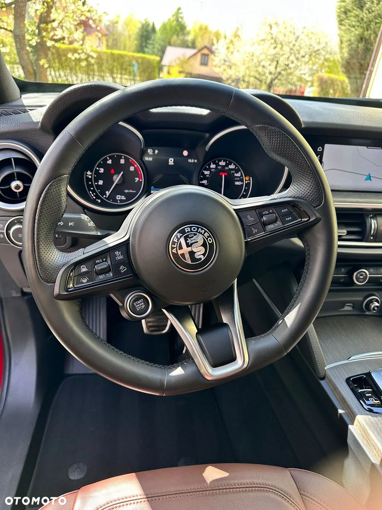 Alfa Romeo Stelvio 2.0 Turbo Veloce TI Q4 - 23