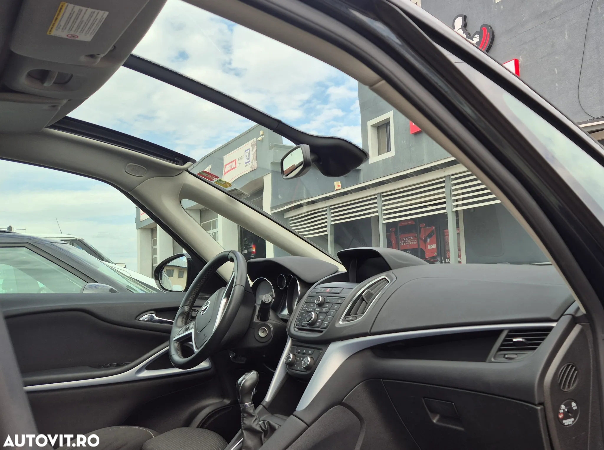 Opel Zafira 1.6 D Start/Stop Business Innovation - 21