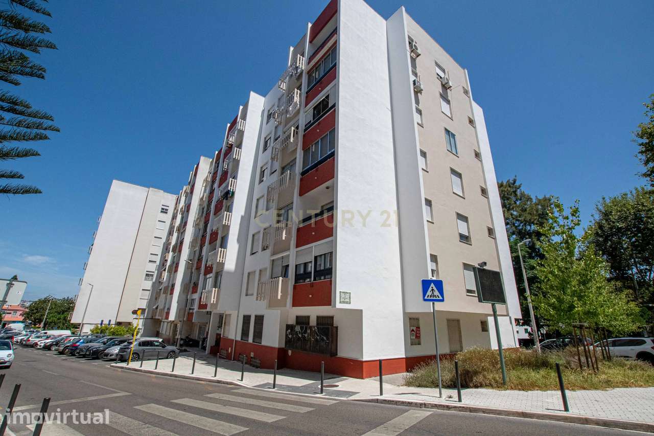 T2 em Alfragide | 102 m² | Arrecadação - Grande imagem: 2/24