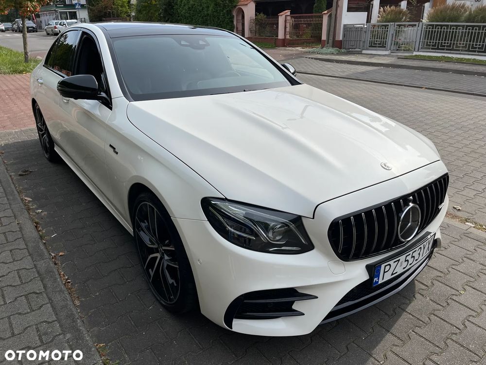 Mercedes-Benz Klasa E AMG 53 4-Matic+ - 5