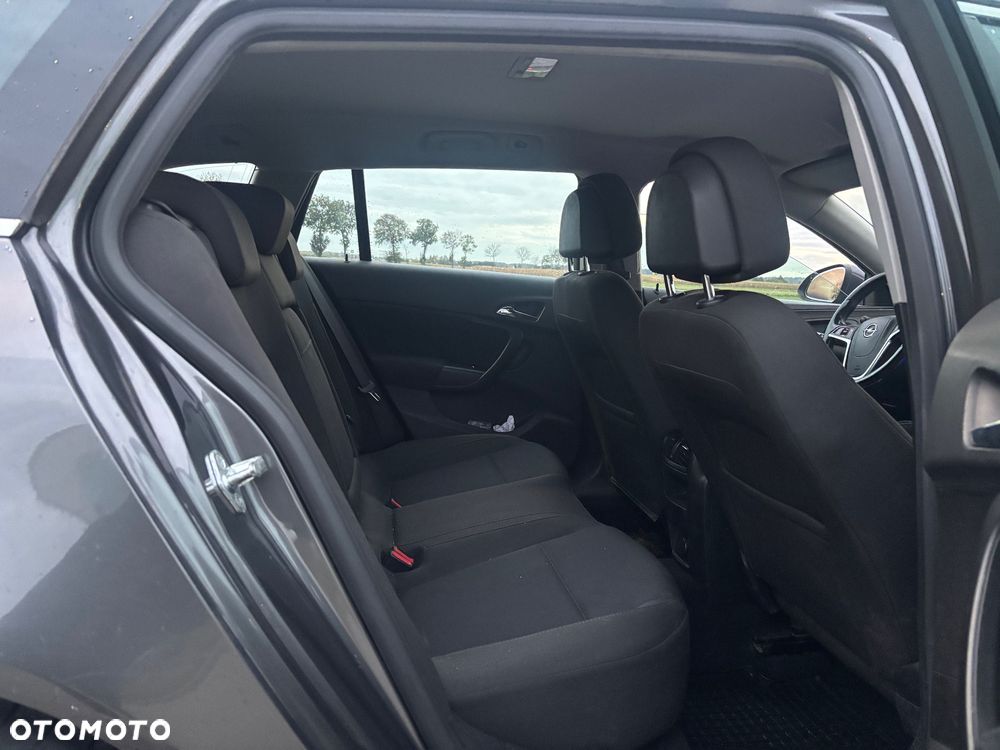 Opel Insignia - 13