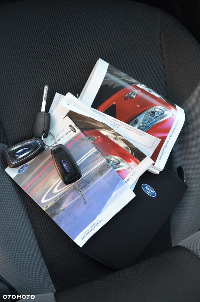 Ford Focus 1.6 Ambiente Start - 22