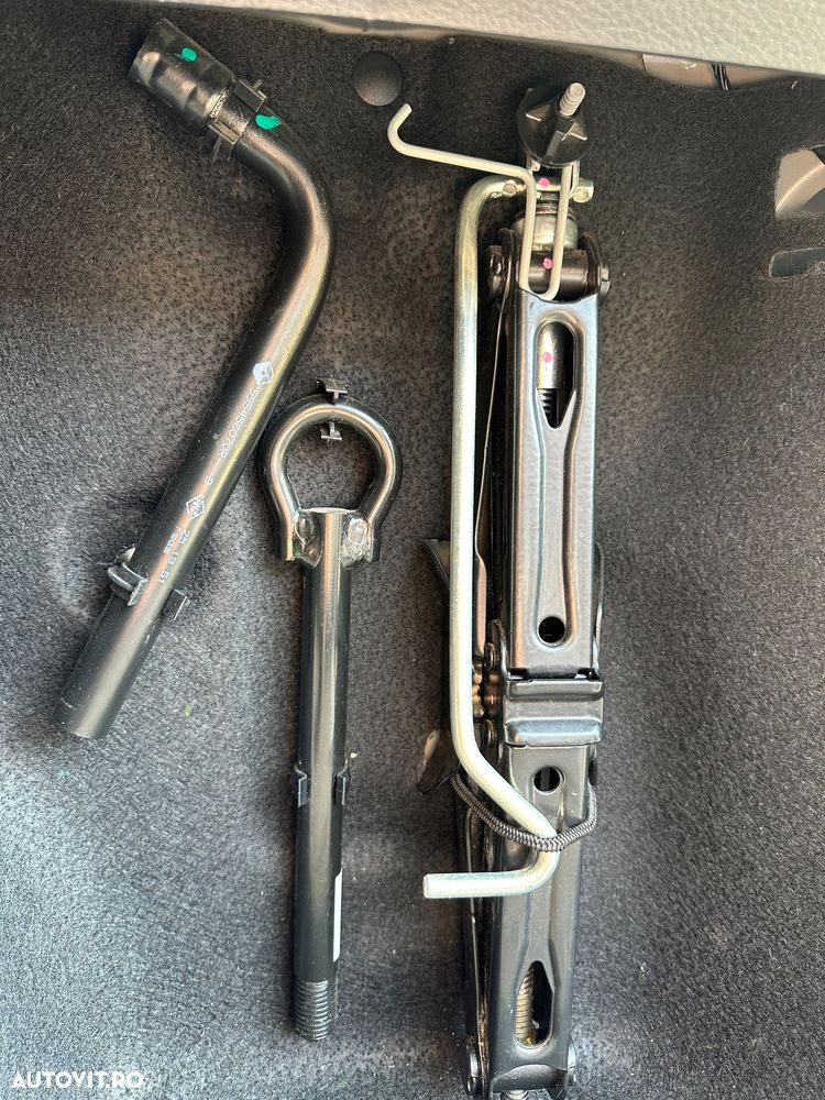 Dacia Logan Stepway 0.9 TCe - 2