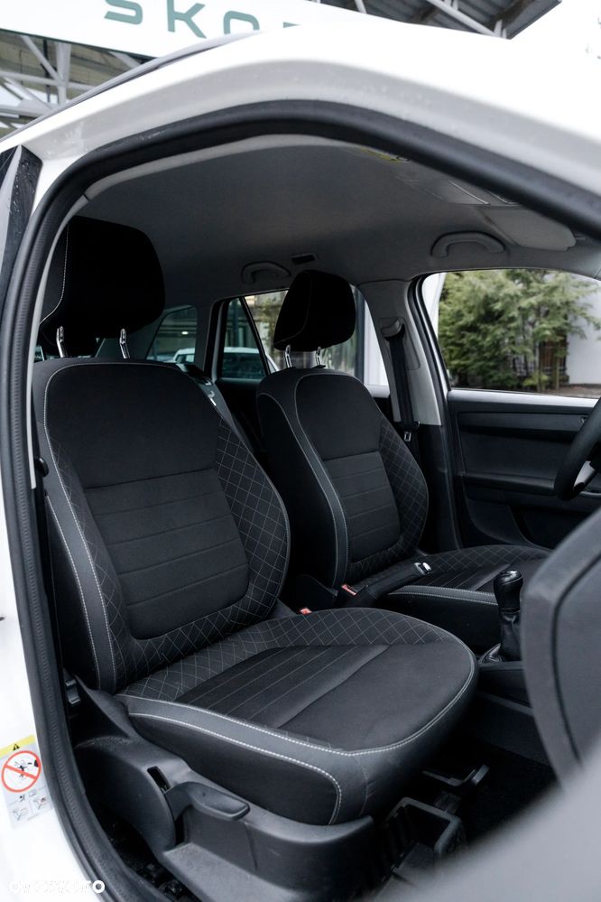 Skoda Fabia 1.0 Ambition - 8