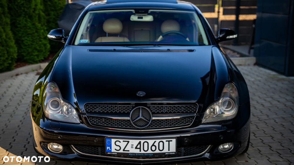 Mercedes-Benz CLS - 6