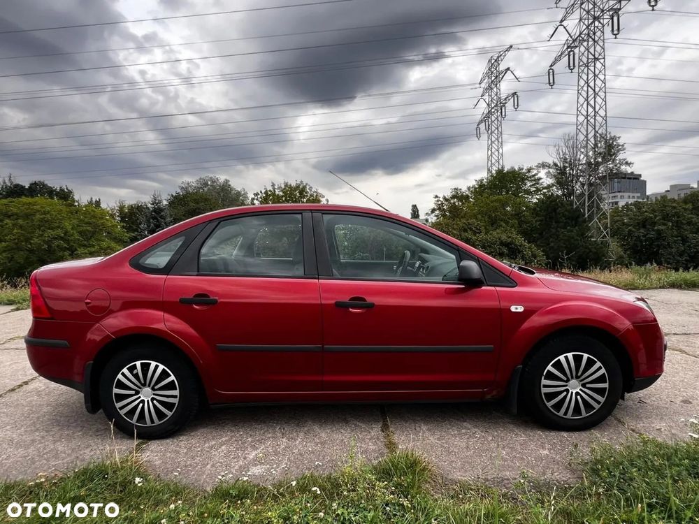 Ford Focus 1.6 Ambiente - 5