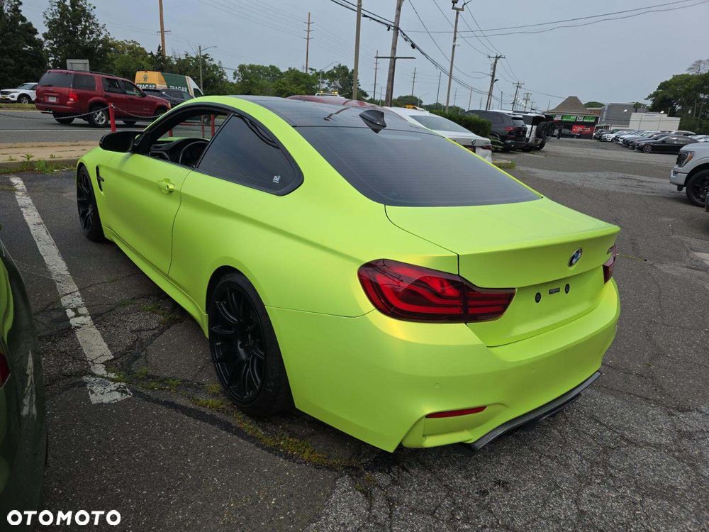 BMW M4 DKG - 3
