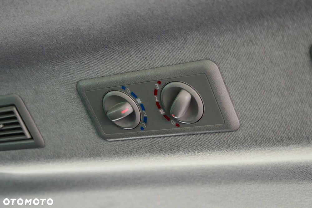 Renault Trafic Kombi 2.0 L2 Equilibre EDC - 15