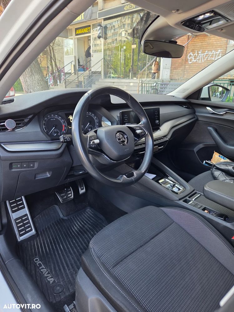 Skoda Octavia - 2