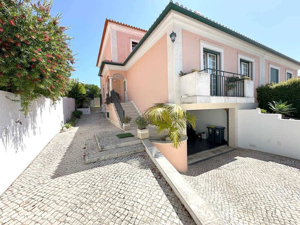 Moradia T4 com piscina e cave com 90 m2 em Azeitão - Grande imagem: 2/60