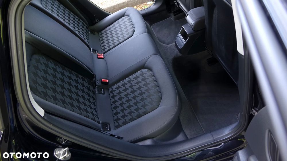 Audi A3 Sportback - 12