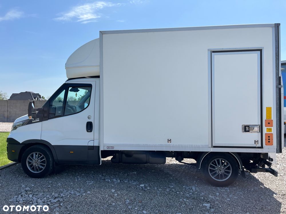 Iveco DAILY 35-210 * kontener * winda * SUPER STAN automat 3.0 2018rok - 7