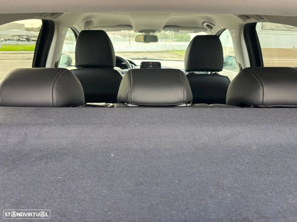 Fiat Tipo 1.3 M-Jet Lounge Tech J17 - 13