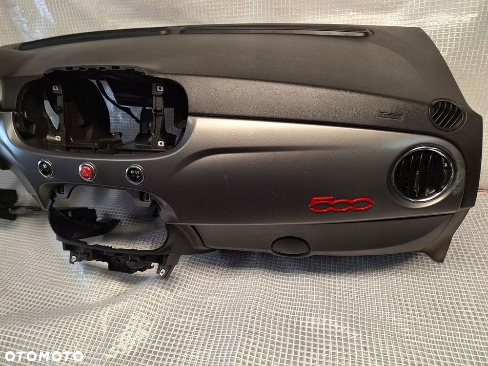 fiat 500 lift 2015- konsola deska pulpit czarna orginal demont super stan - 2