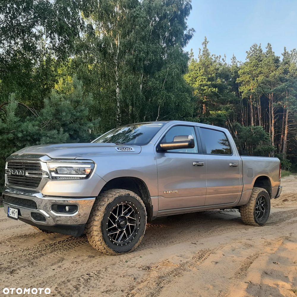 RAM 1500 Crew Cab Shortbed Bighorn - 9