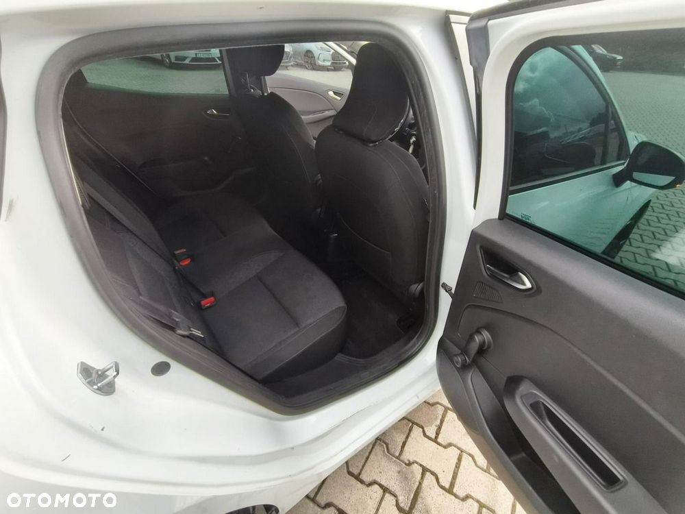 Renault Clio - 15