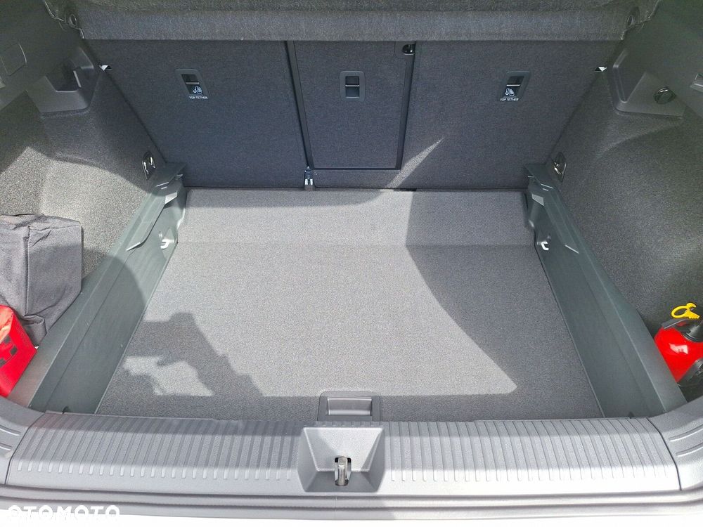 Volkswagen T-Roc - 37