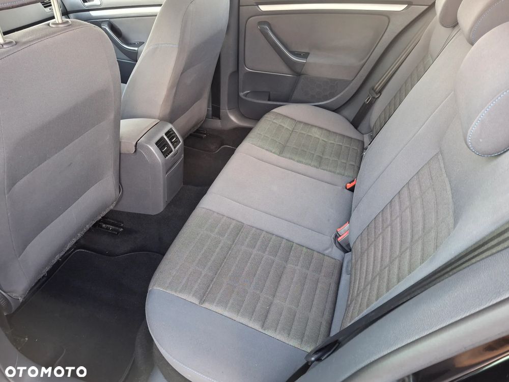Volkswagen Golf 1.9 TDI Edition - 17