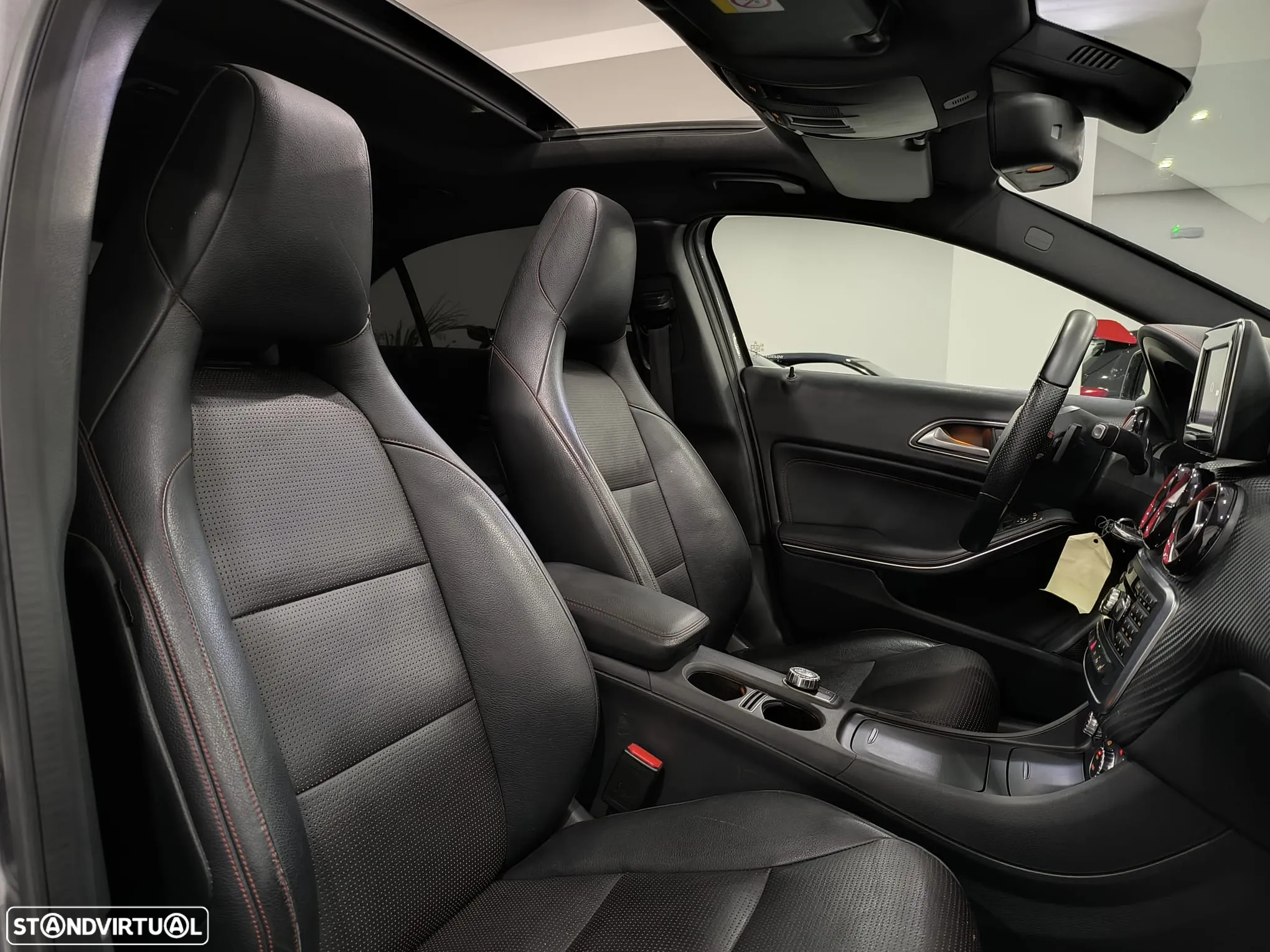 Mercedes-Benz A 220 CDI (BlueEFFICIENCY) 7G-DCT AMG Sport - 28
