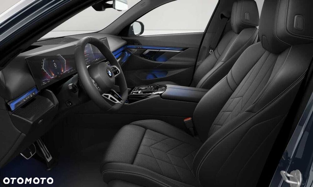 BMW Seria 5 520d xDrive mHEV M Sport - 11