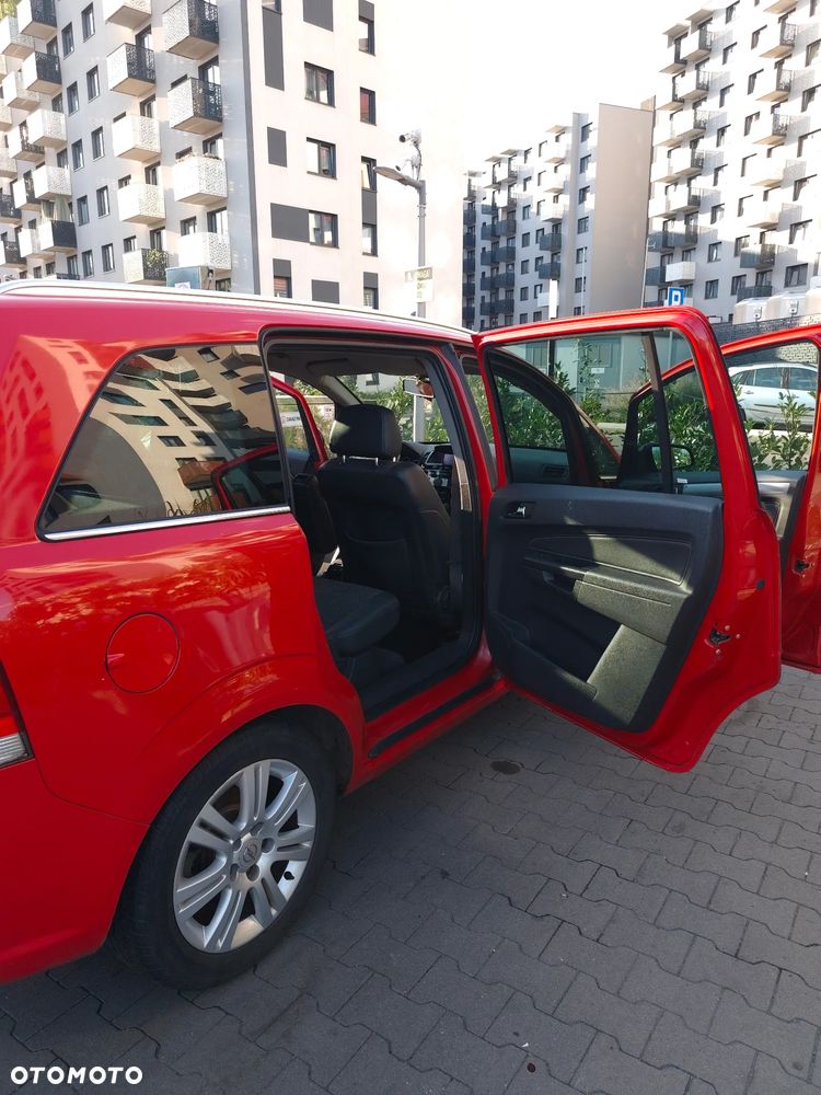 Opel Zafira 1.8 - 14