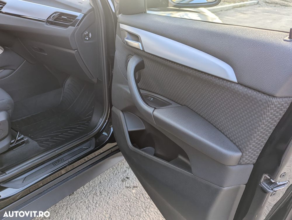 BMW X1 xDrive25e Advantage - 10