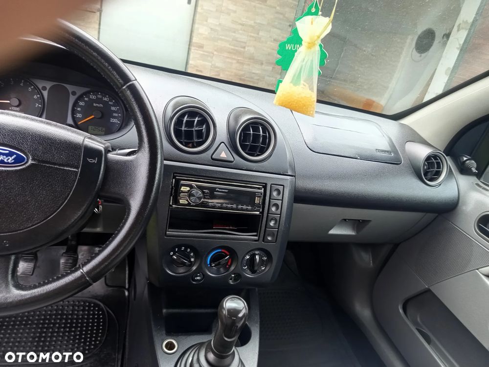 Ford Fiesta 1.25 - 6