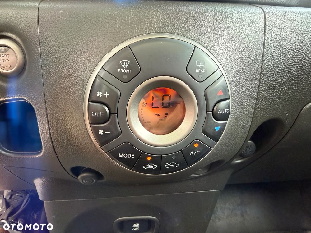 Nissan Cube - 14