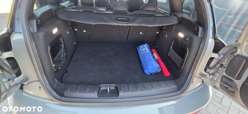 MINI Clubman Cooper Untold Edition - 31