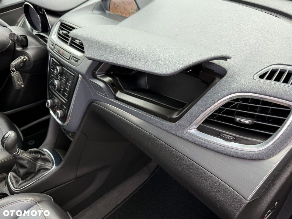 Opel Mokka 1.4 T Cosmo S&S - 32