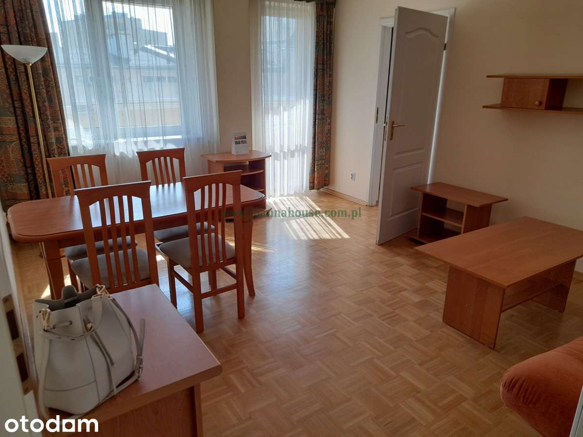 Śródmieście Tamka 2 pokoje, meble ,garaż ciche