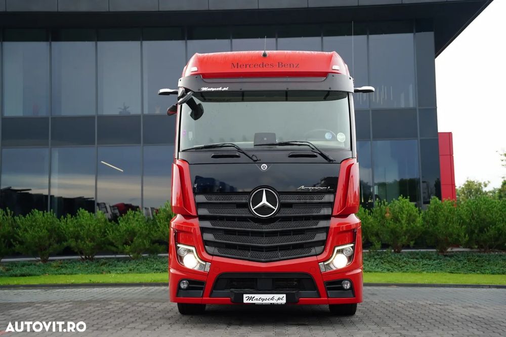 Mercedes-Benz ACTROS 1845 / MEGA / PLATĂ JOSĂ / MP5 / SPAȚIU MARE / 100% ANVELOPE / CONTRACT POST-SERVICE - 4