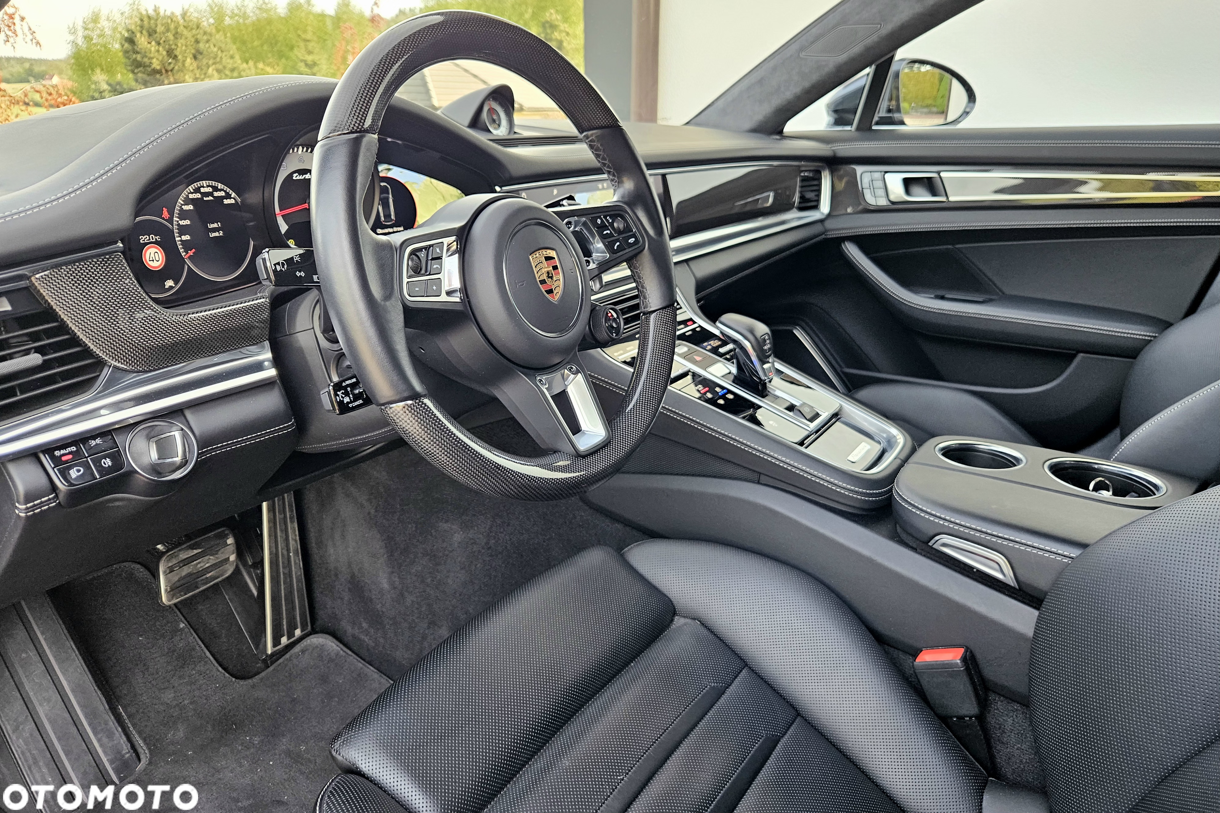 Porsche Panamera Turbo Executive - 22