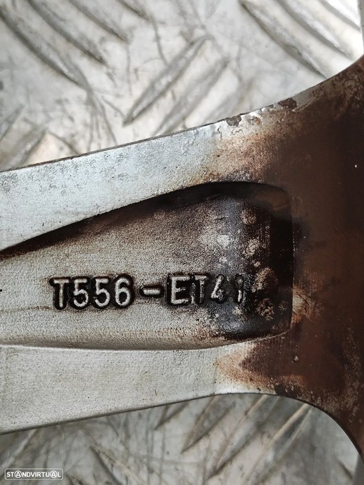 Conjunto de jantes 17 originais Alfa Romeo Giulietta 940 7,5J ET41 5x110 - 10